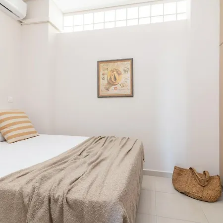 Phoenix Apartman *